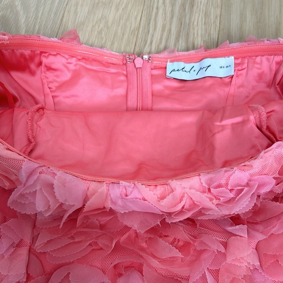 Petal & Pup Strapless Pink Floral Mini Dress. Size Small. Never Worn. - Picture 2 of 5